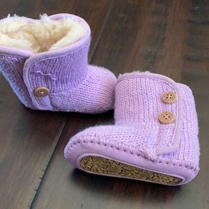 Infant purple sweater size 1 comfy Ugg Boots